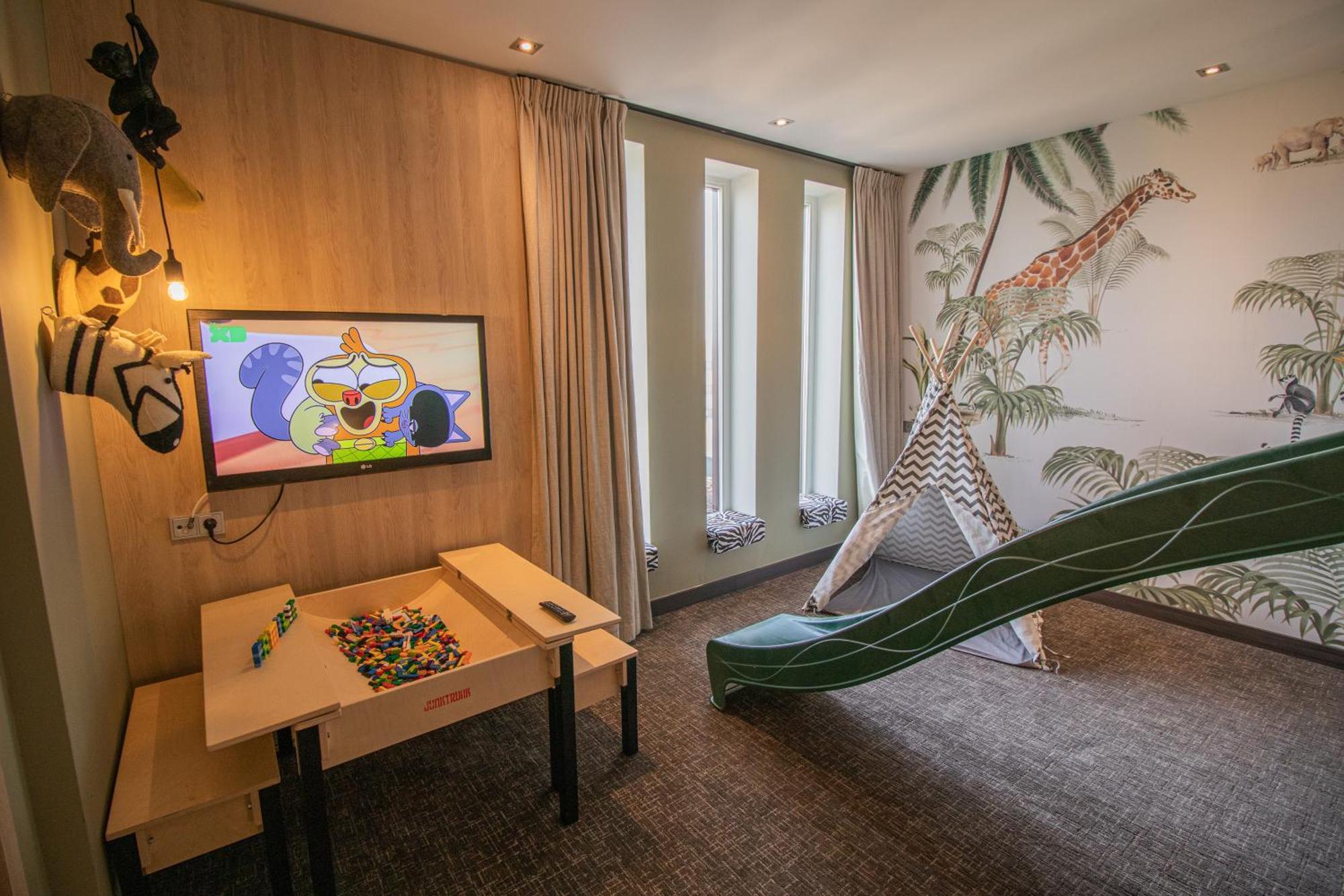 Van Der Valk Hotel Heerlen Szoba fotó